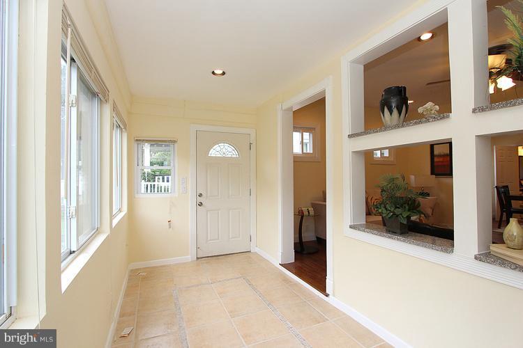 3003 26th Street Northeast Washington, DC 20018 - Photo 17 of 30 Interior (General)