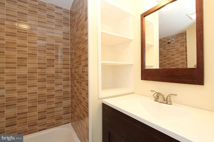 3003 26th Street Northeast Washington, DC 20018 - Photo 21 of 30 Bath