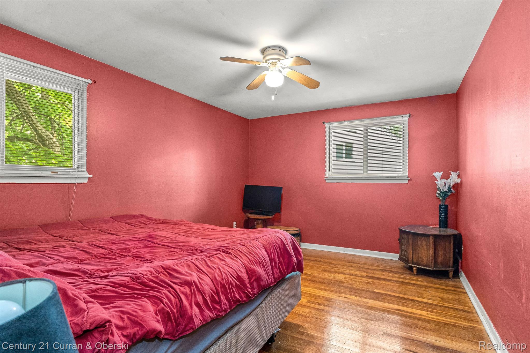 29858 Fall River Road Southfield, MI 48076 - Photo 15 of 18 Gallery Image 15