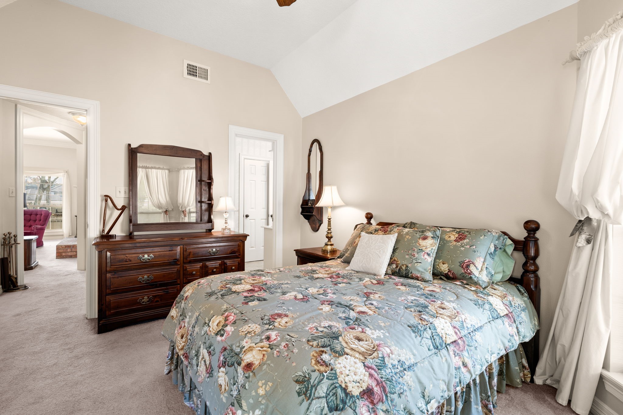 100 April Breeze Conroe, TX 77356 - Photo 26 of 40 Secondary bedroom located at the front of the home