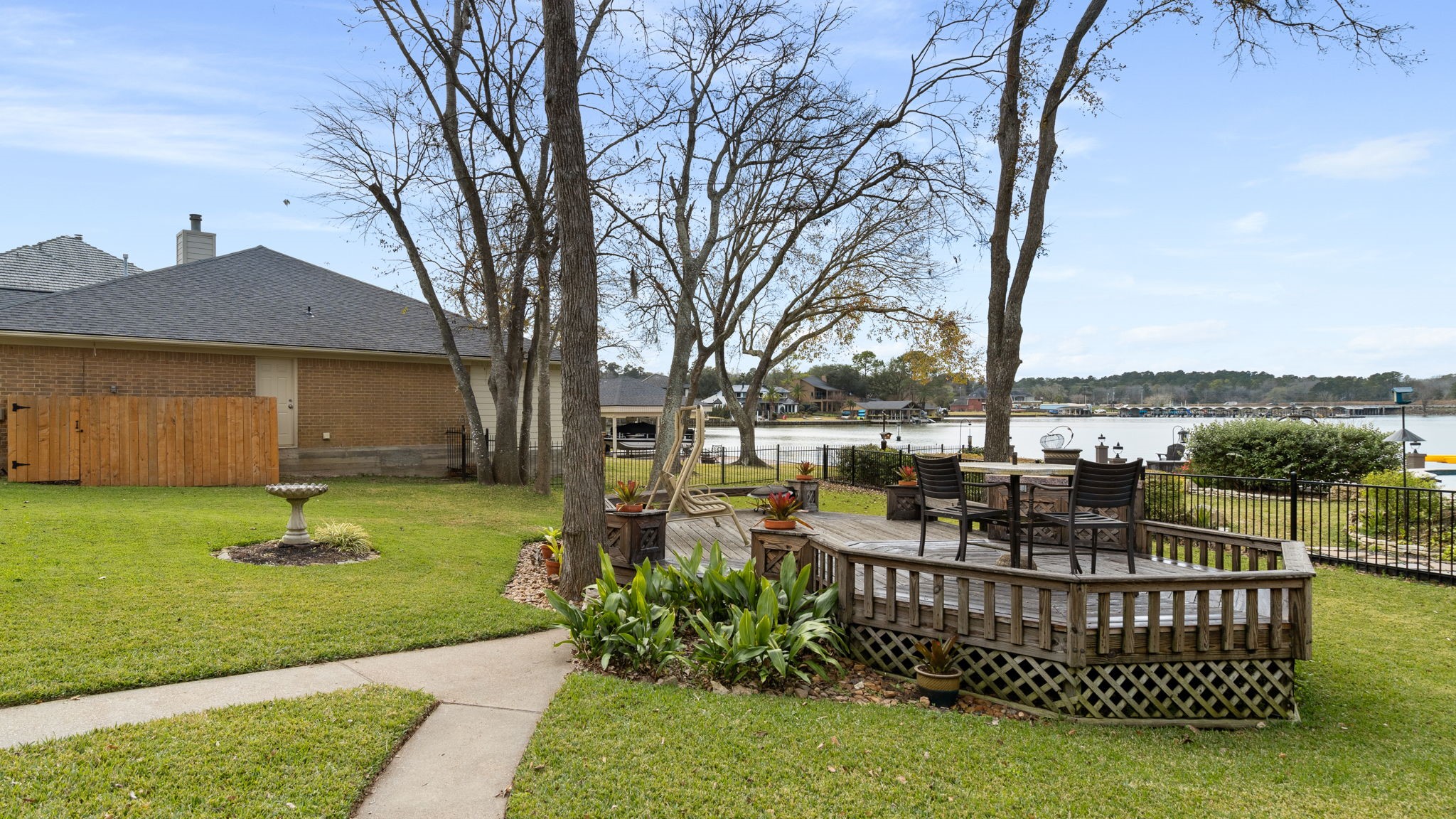 100 April Breeze Conroe, TX 77356 - Photo 32 of 40