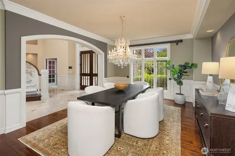 $3,998,000 | 20450 Northeast 71st Street, Redmond, WA 98053