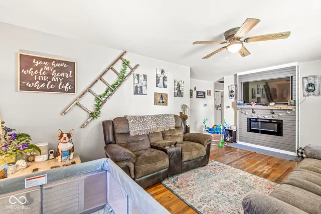 $287,900 | 6201 West 800 North, Fountaintown, IN 46130