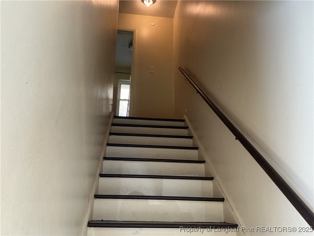 1708 B Newark Avenue Fayetteville, NC 28301 - Photo 4 of 5