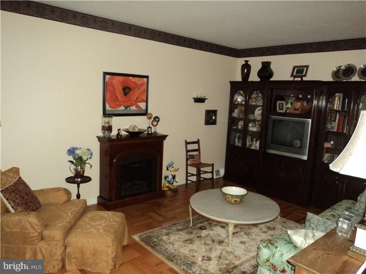 109 Cliffwood Road Philadelphia, PA 19115 - Photo 14 of 19 Gallery Image 14
