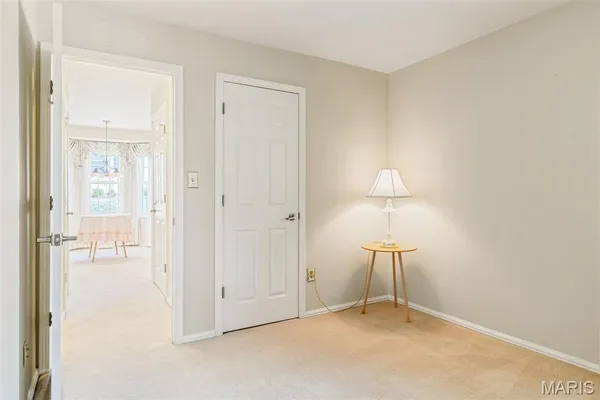 $221,500 | 3126 Autumn Trace Drive, Maryland Heights, MO 63043