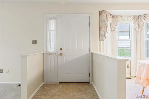 $221,500 | 3126 Autumn Trace Drive, Maryland Heights, MO 63043
