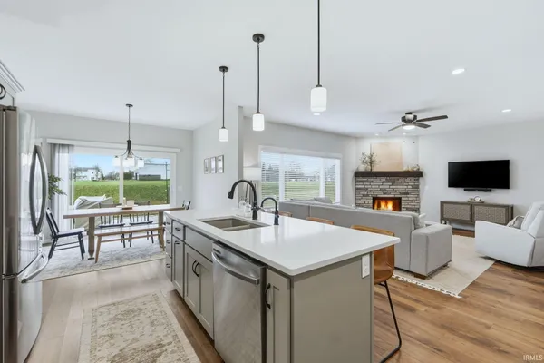 $449,900 | 12040 Waters Meet Drive, Fort Wayne, IN 46818