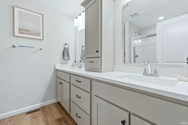 $449,900 | 12040 Waters Meet Drive, Fort Wayne, IN 46818