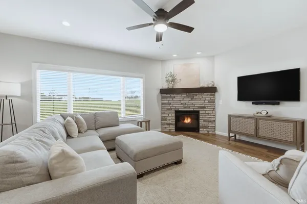 $449,900 | 12040 Waters Meet Drive, Fort Wayne, IN 46818