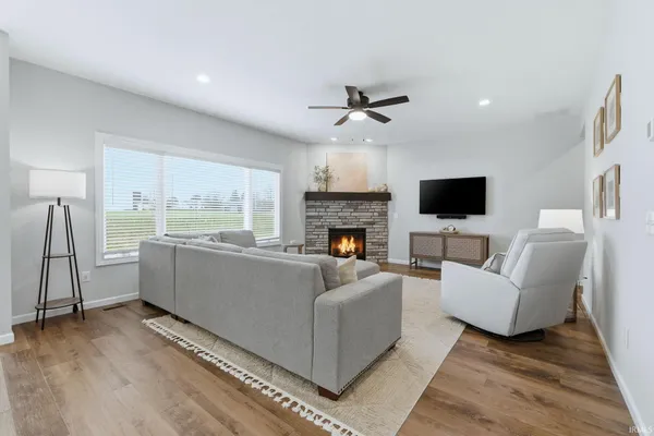 $449,900 | 12040 Waters Meet Drive, Fort Wayne, IN 46818