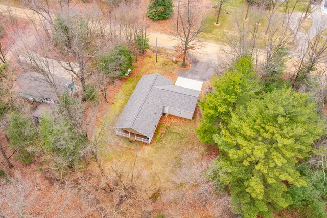 $299,999 | 8311 West Shore Drive, Grand Junction, MI 49056