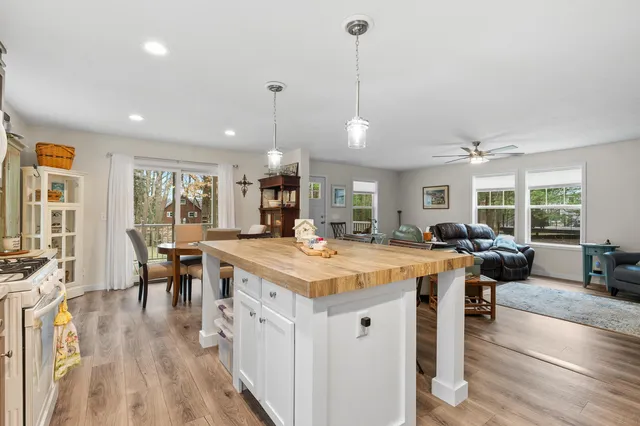 $299,999 | 8311 West Shore Drive, Grand Junction, MI 49056