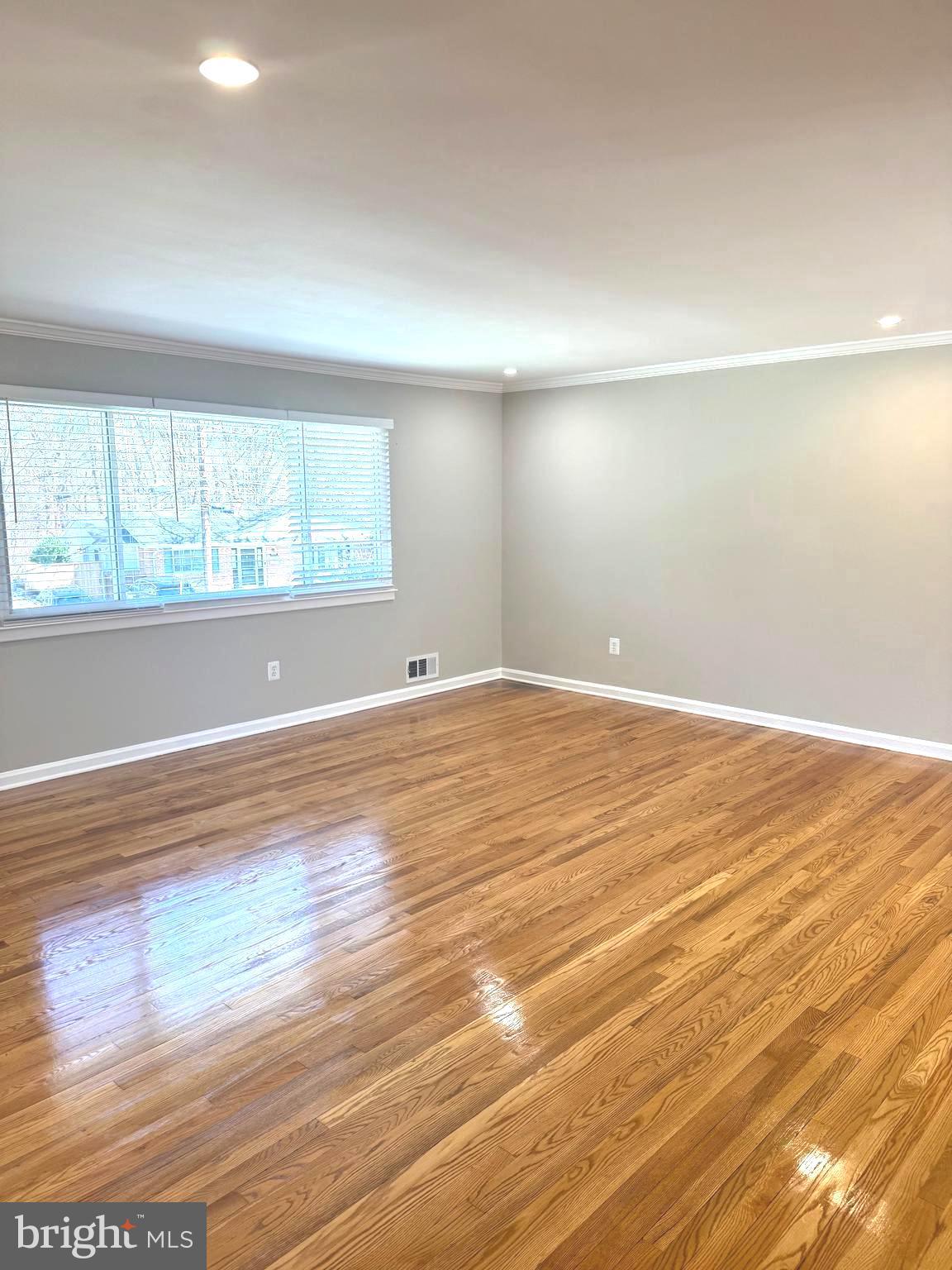 9610 McAlpine Road Silver Spring, MD 20901 - Photo 13 of 44 Gallery Image 13