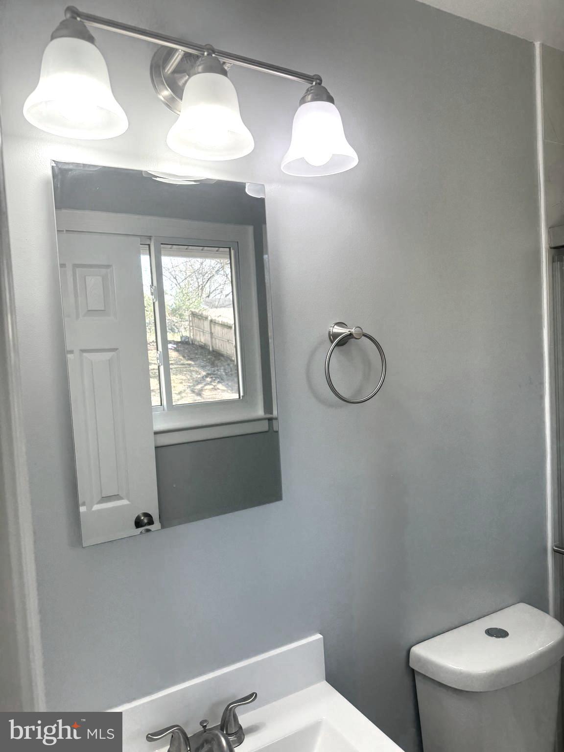9610 McAlpine Road Silver Spring, MD 20901 - Photo 27 of 44 Master Bath