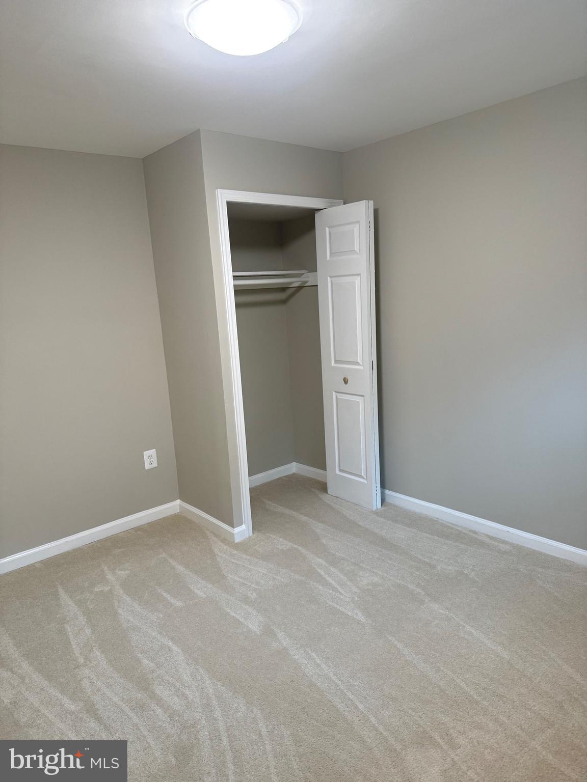 9610 McAlpine Road Silver Spring, MD 20901 - Photo 41 of 44 5th bedroom