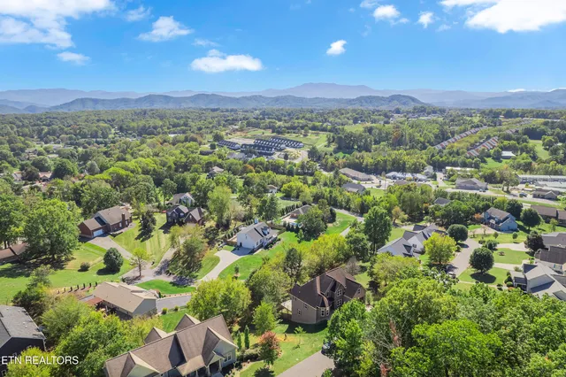 $765,000 | 1202 Foxwood Drive, Sevierville, TN 37862