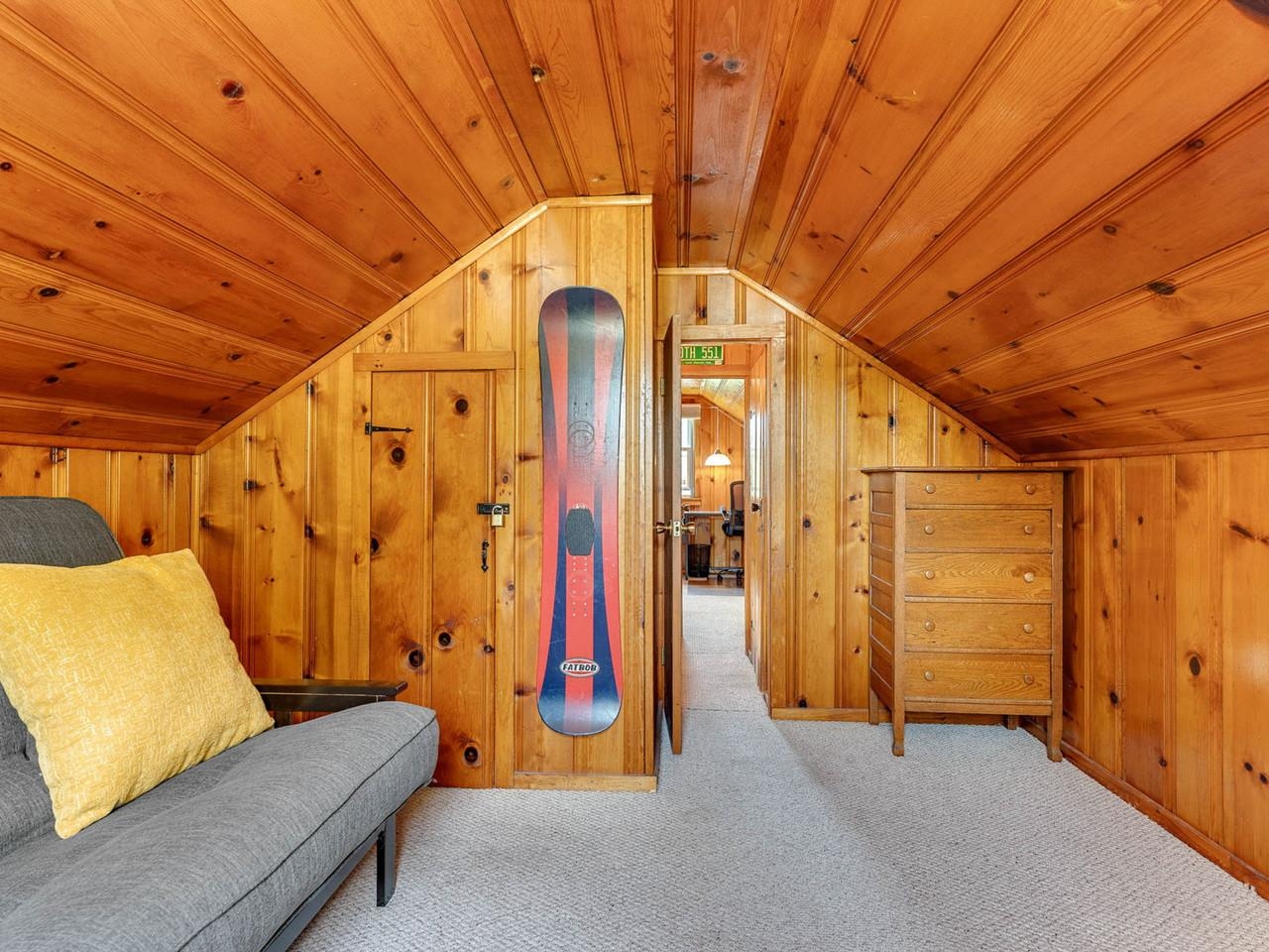 156 Woodlawn Road Burlington, VT 05408 - Photo 23 of 43