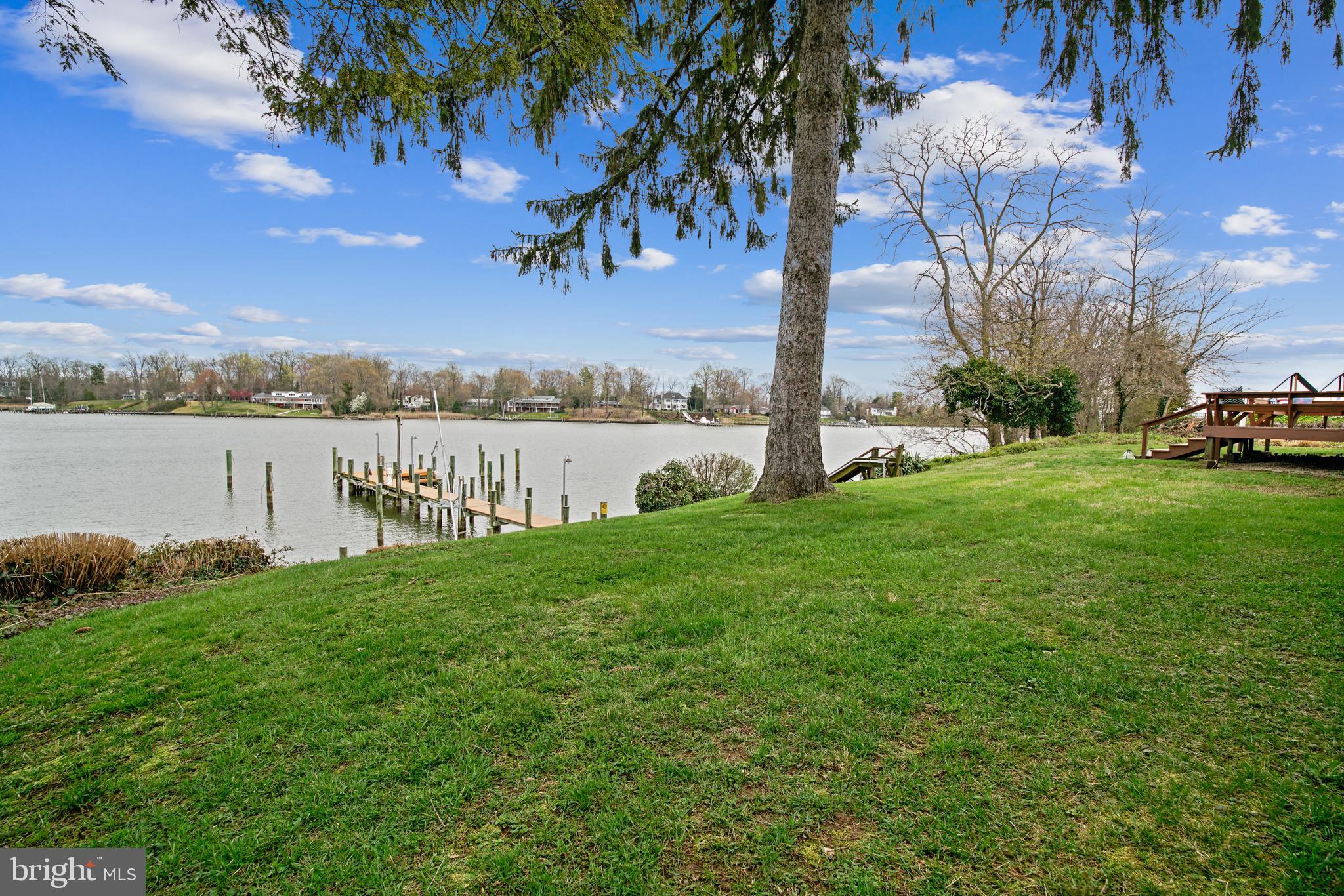 262 Providence Road Annapolis, MD 21409 - Photo 50 of 71 Waterfront yard