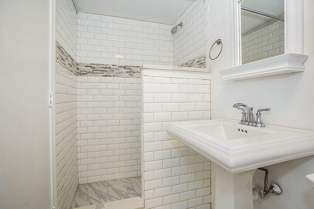 86 Jensen Road Watertown, MA 02472 - Photo 20 of 25