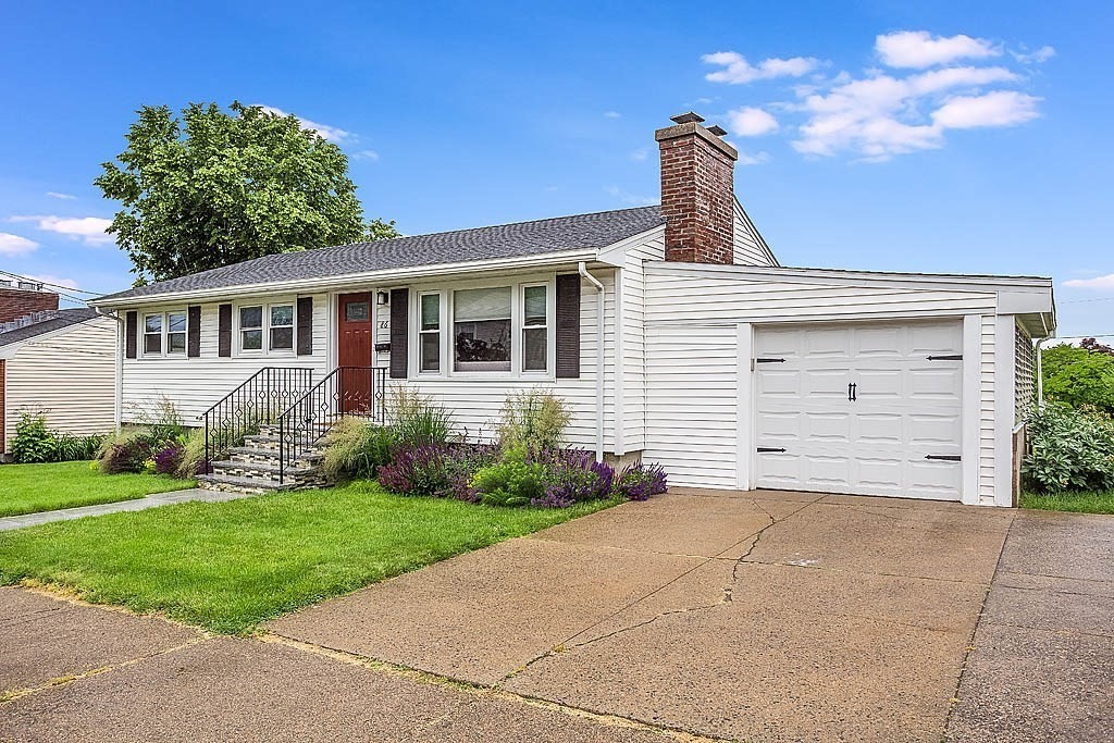 86 Jensen Road Watertown, MA 02472 - Photo 2 of 25