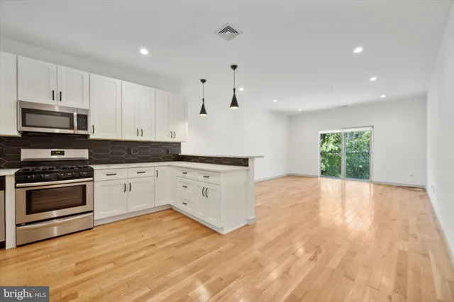 $699,000 | 1628 North Marshall Street, Philadelphia, PA 19122