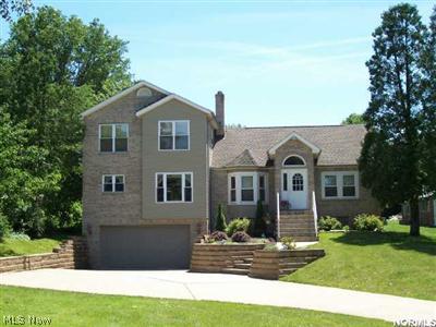 5921 West Pleasant Valley Road Parma, OH 44129 - Photo 1 of 1 Gallery Image 1