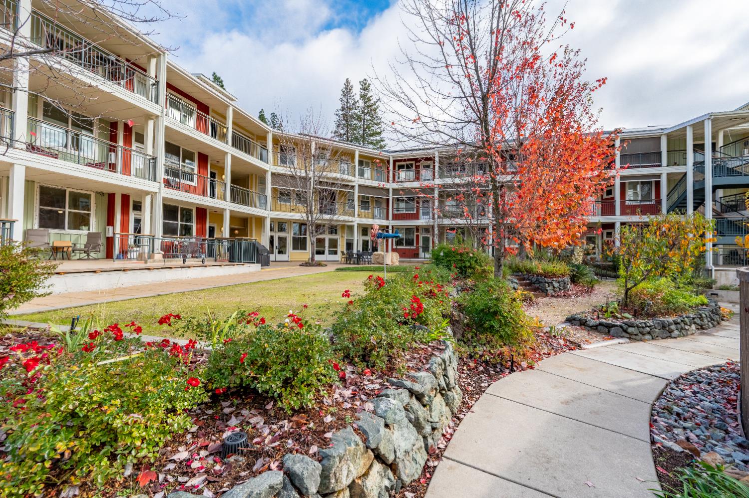 800 Freeman Lane, Unit 207 Grass Valley, CA 95949 - Photo 23 of 29 a front view of a building