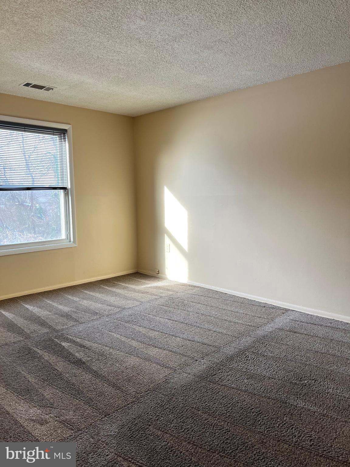 3811 Swann Road, Unit 103 Suitland, MD 20746 - Photo 10 of 13 Primary Bedroom