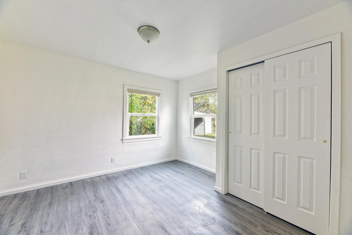 1808 Spring Street Medford, OR 97504 - Photo 28 of 49 28