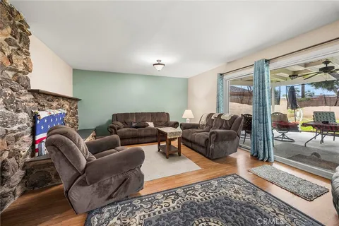 $1,299,000 | 718 Kenoak Drive, Placentia, CA 92870