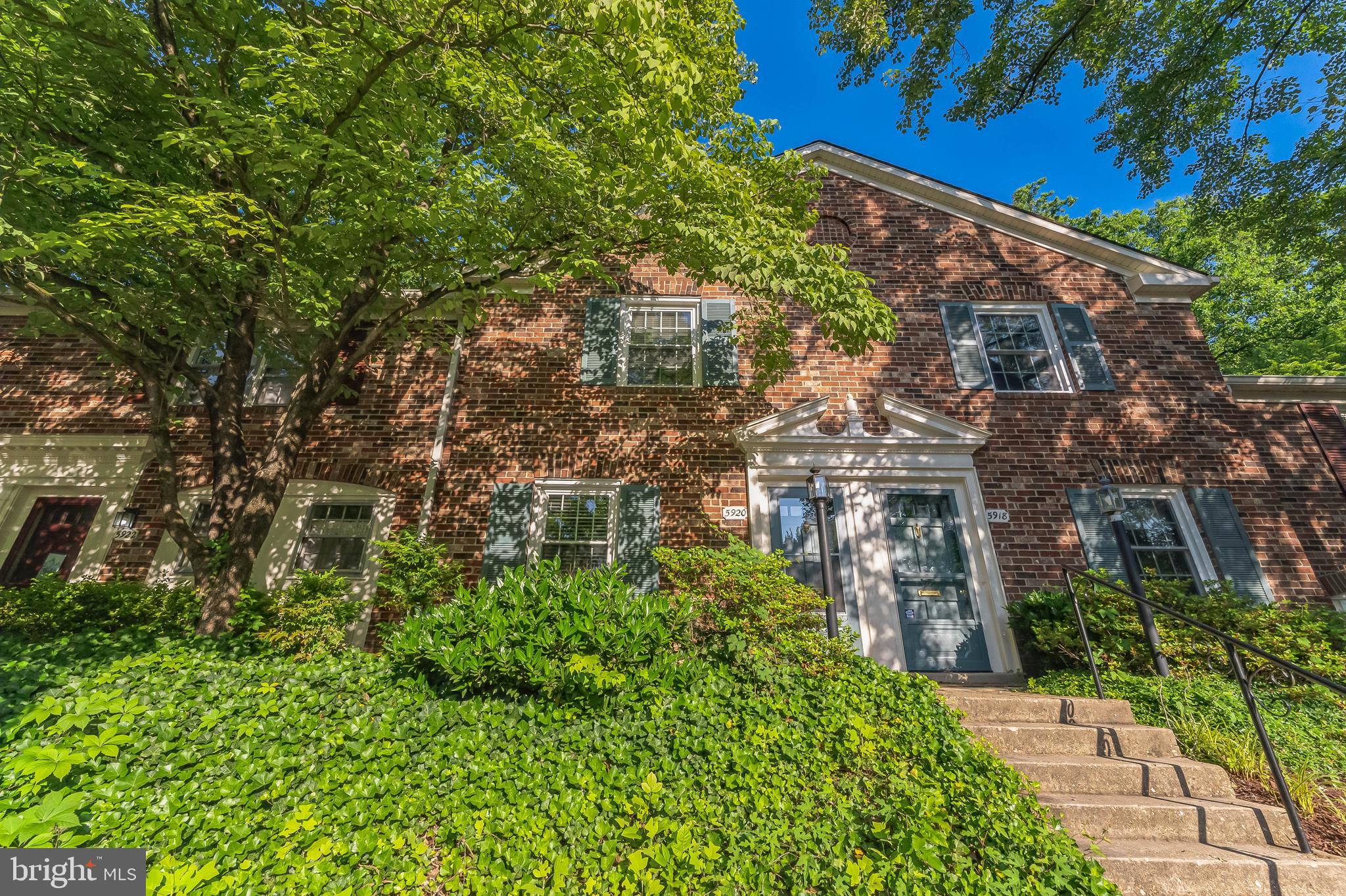 5920 Prince George Drive Springfield, VA 22152 - Photo 2 of 32