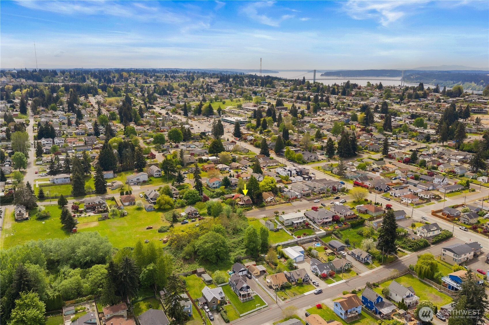 5704 North Ruby Street Tacoma, WA 98407 - Photo 36 of 38 an aerial view of multiple house