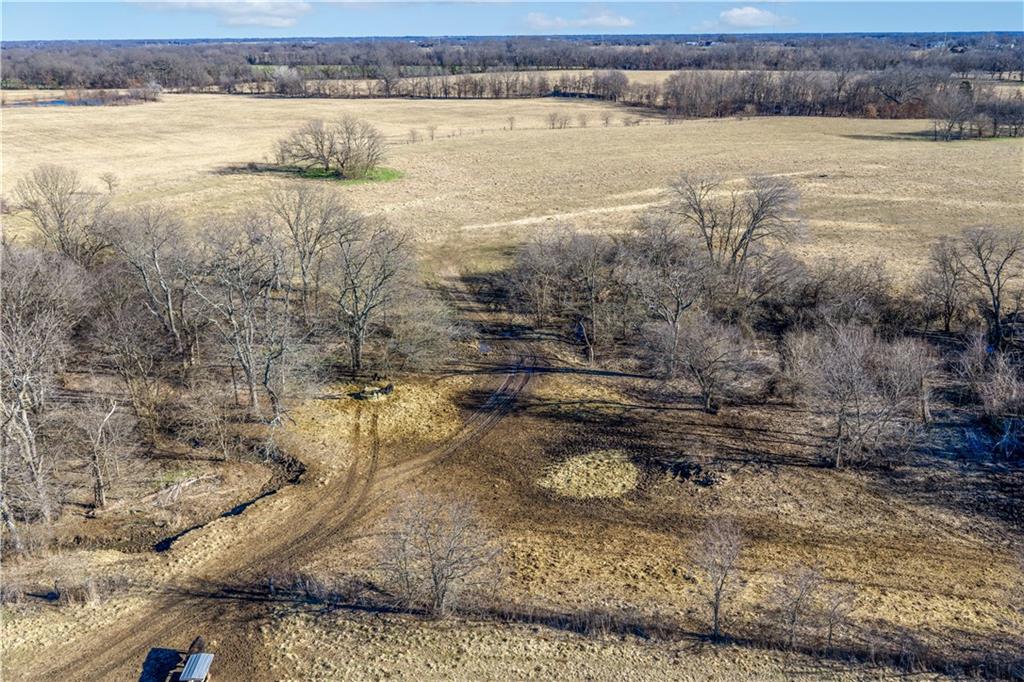 52 Highway 52 Windsor, MO 65360 - Photo 33 of 98