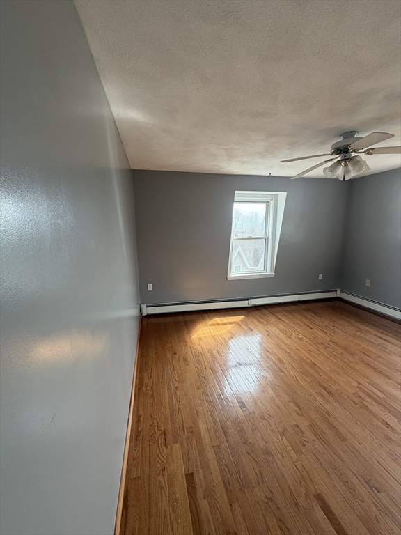 5 Washington Square, Unit 3 Gloucester, MA 01930 - Photo 12 of 22