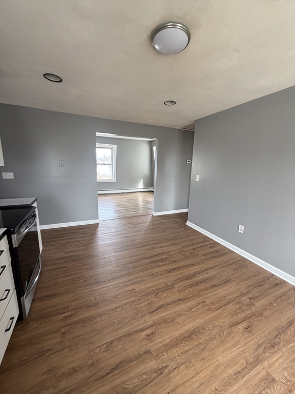 5 Washington Square, Unit 3 Gloucester, MA 01930 - Photo 7 of 22