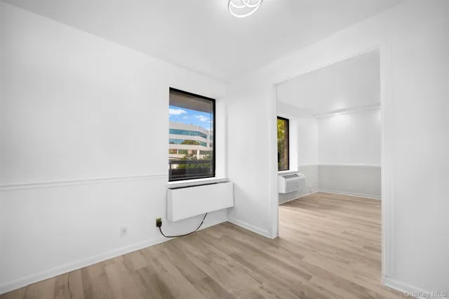 $4,500 | 141 Great Neck Road, Unit 1F, Great Neck, NY 11021