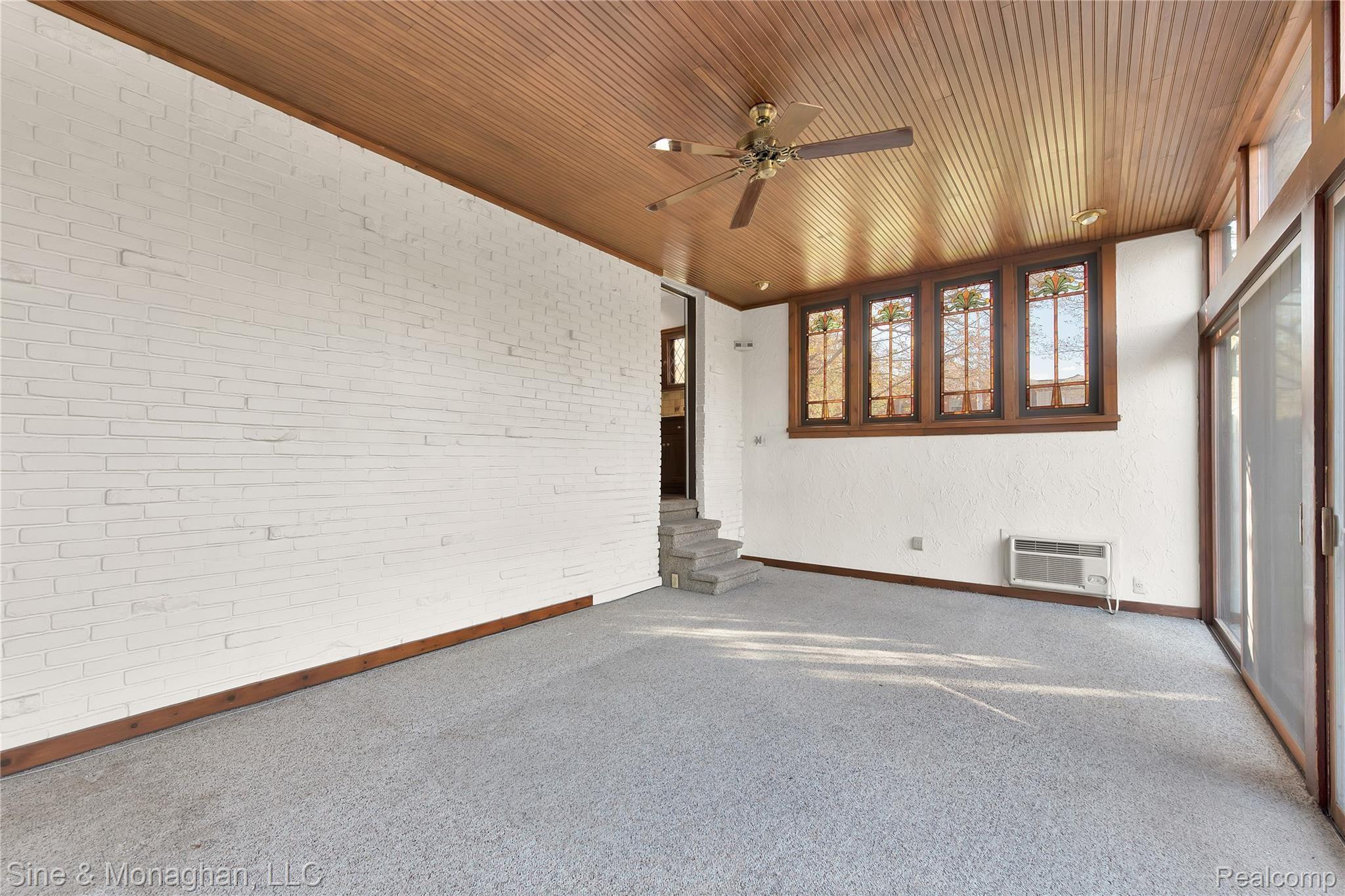 1176 Yorkshire Road Grosse Pointe, MI 48230 - Photo 11 of 48 1176 Yorkshire - HD Drone Photography-18.jpg