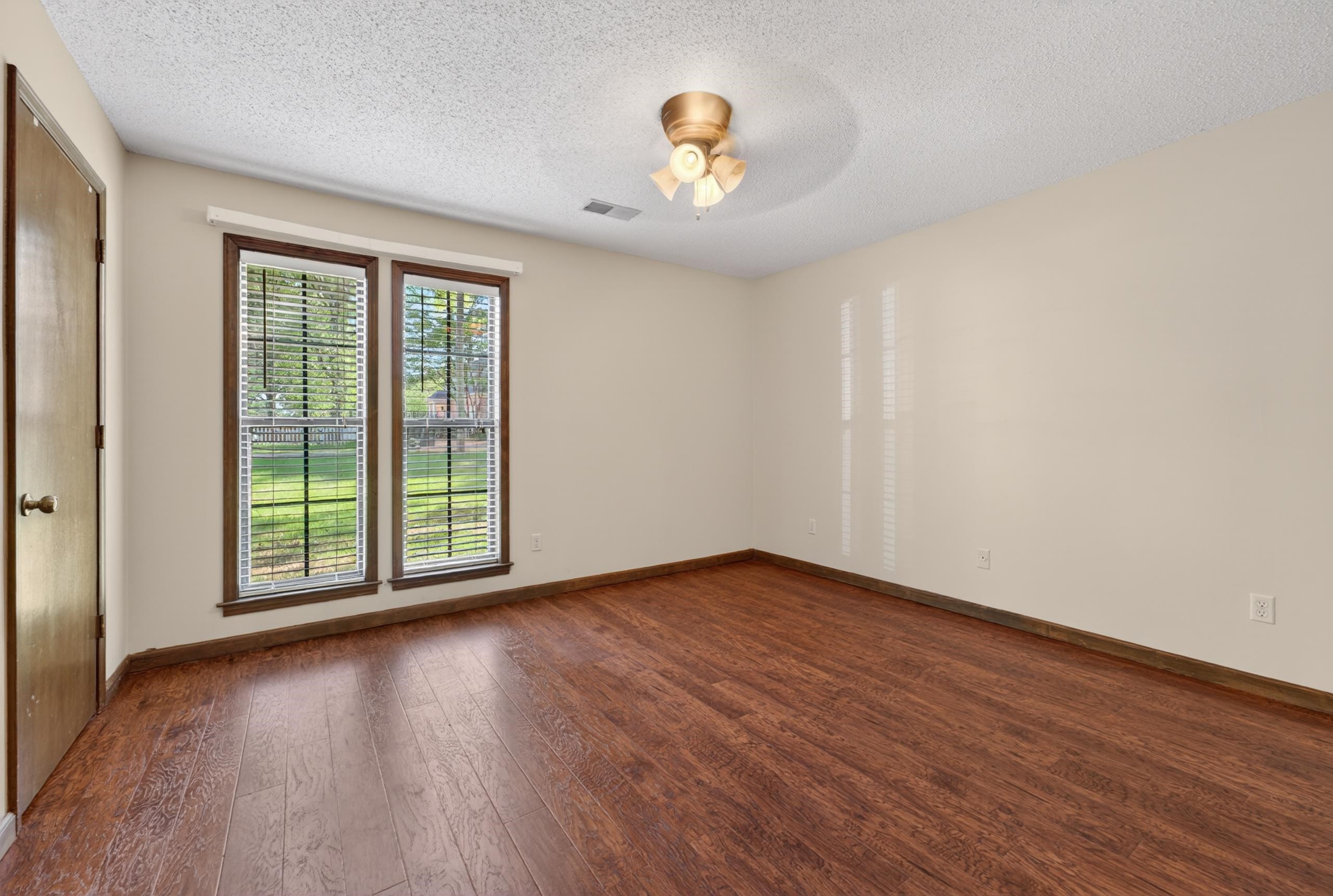 354 College Street Collierville, TN 38017 - Photo 26 of 37
