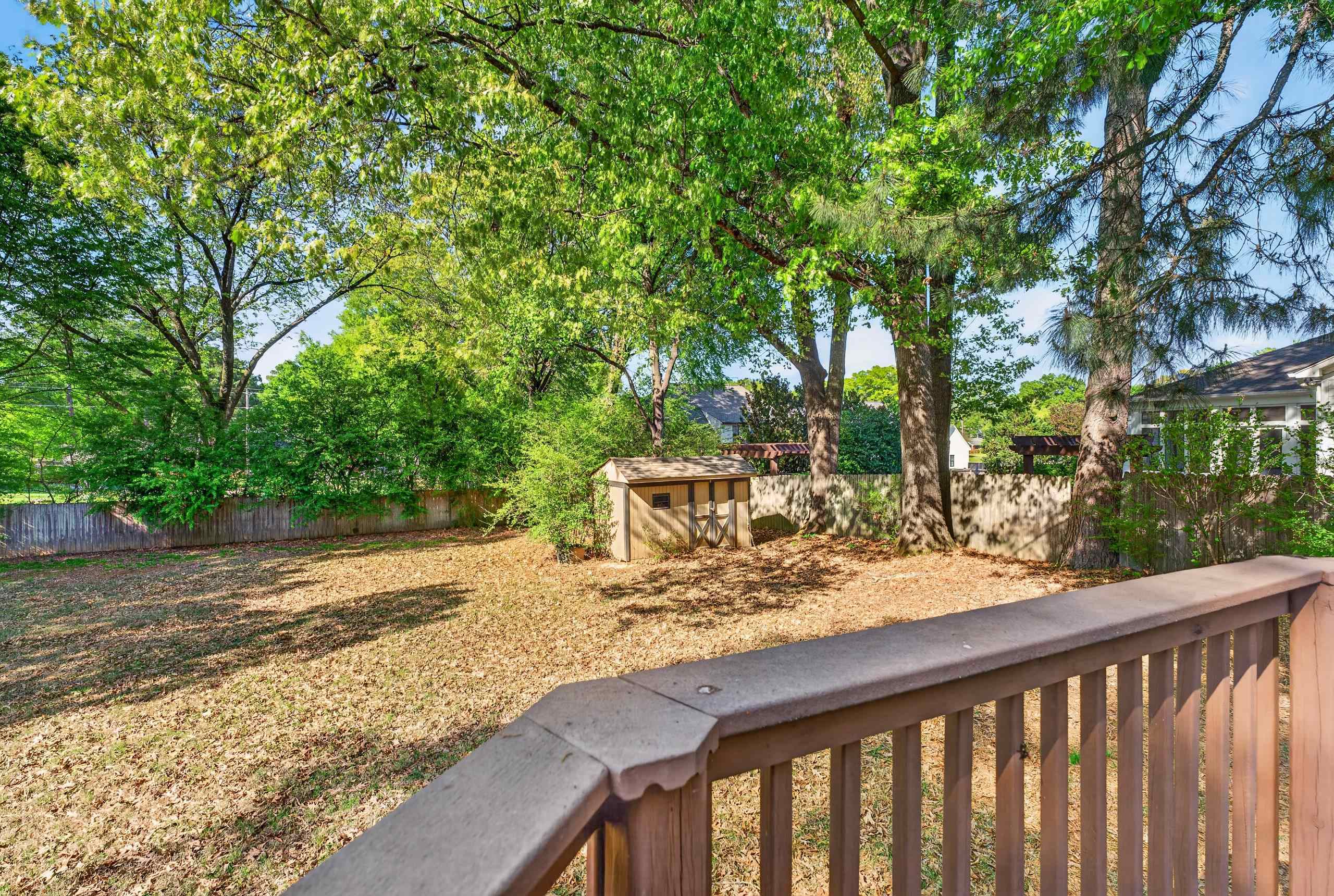 354 College Street Collierville, TN 38017 - Photo 6 of 37