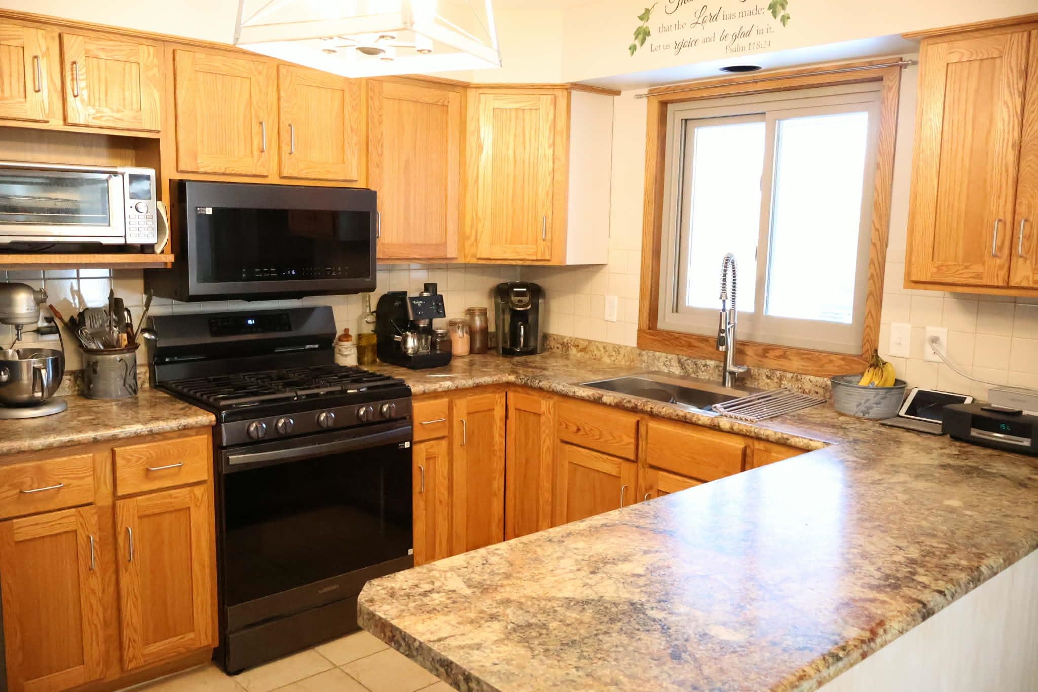 170 Jefferson Street Winneconne, WI 54986 - Photo 3 of 11