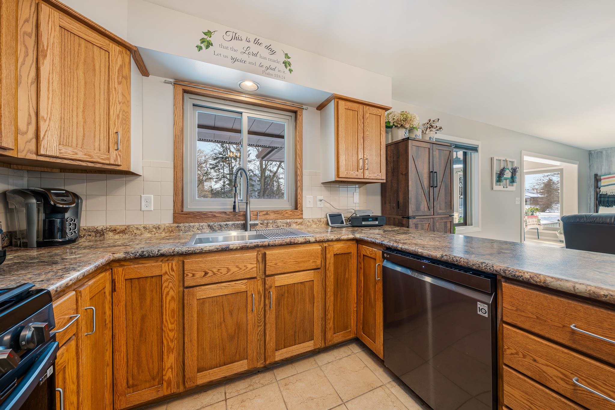 170 Jefferson Street Winneconne, WI 54986 - Photo 10 of 34