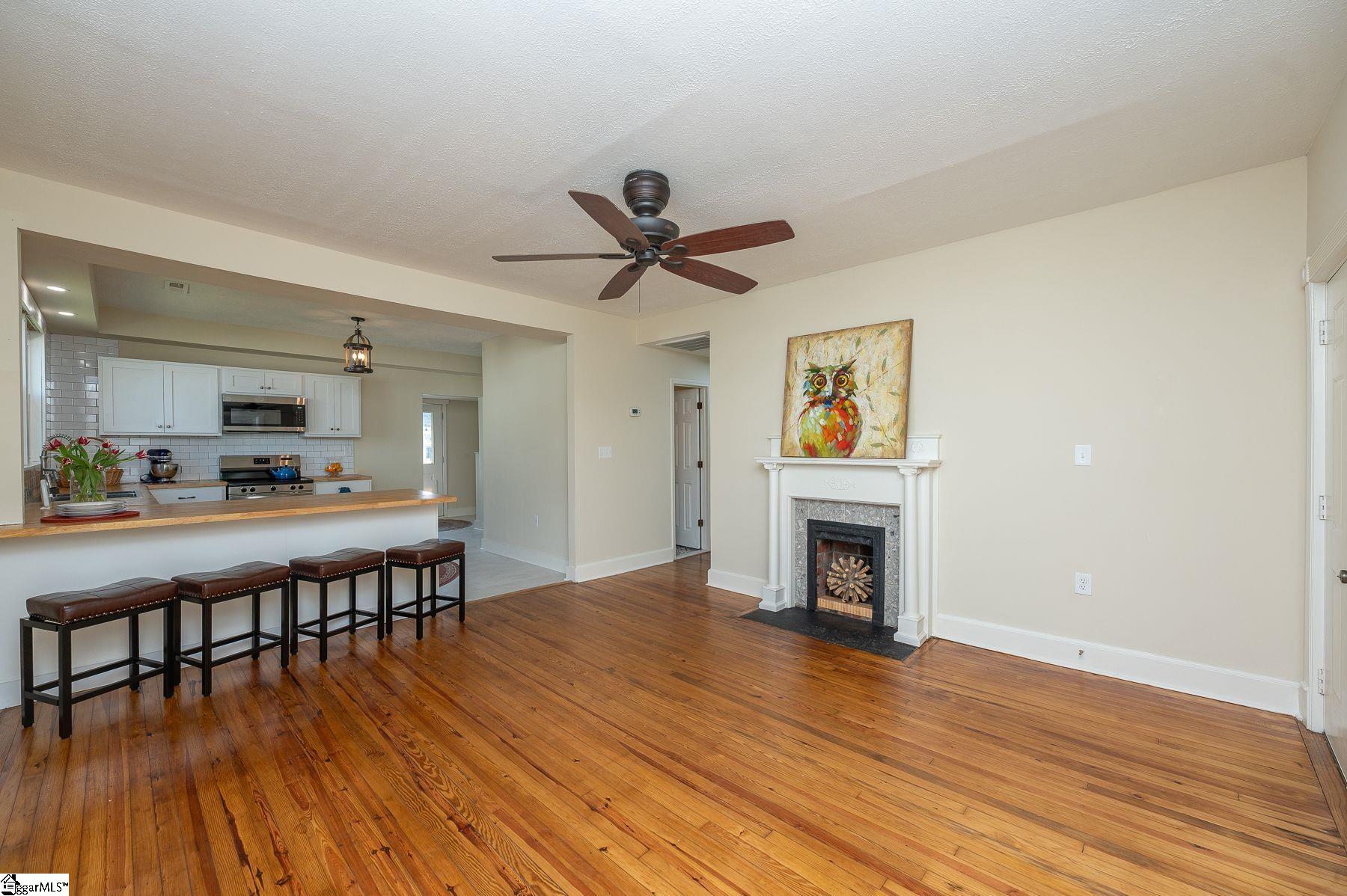 16 Saco Street Greenville, SC 29611 - Photo 5 of 29