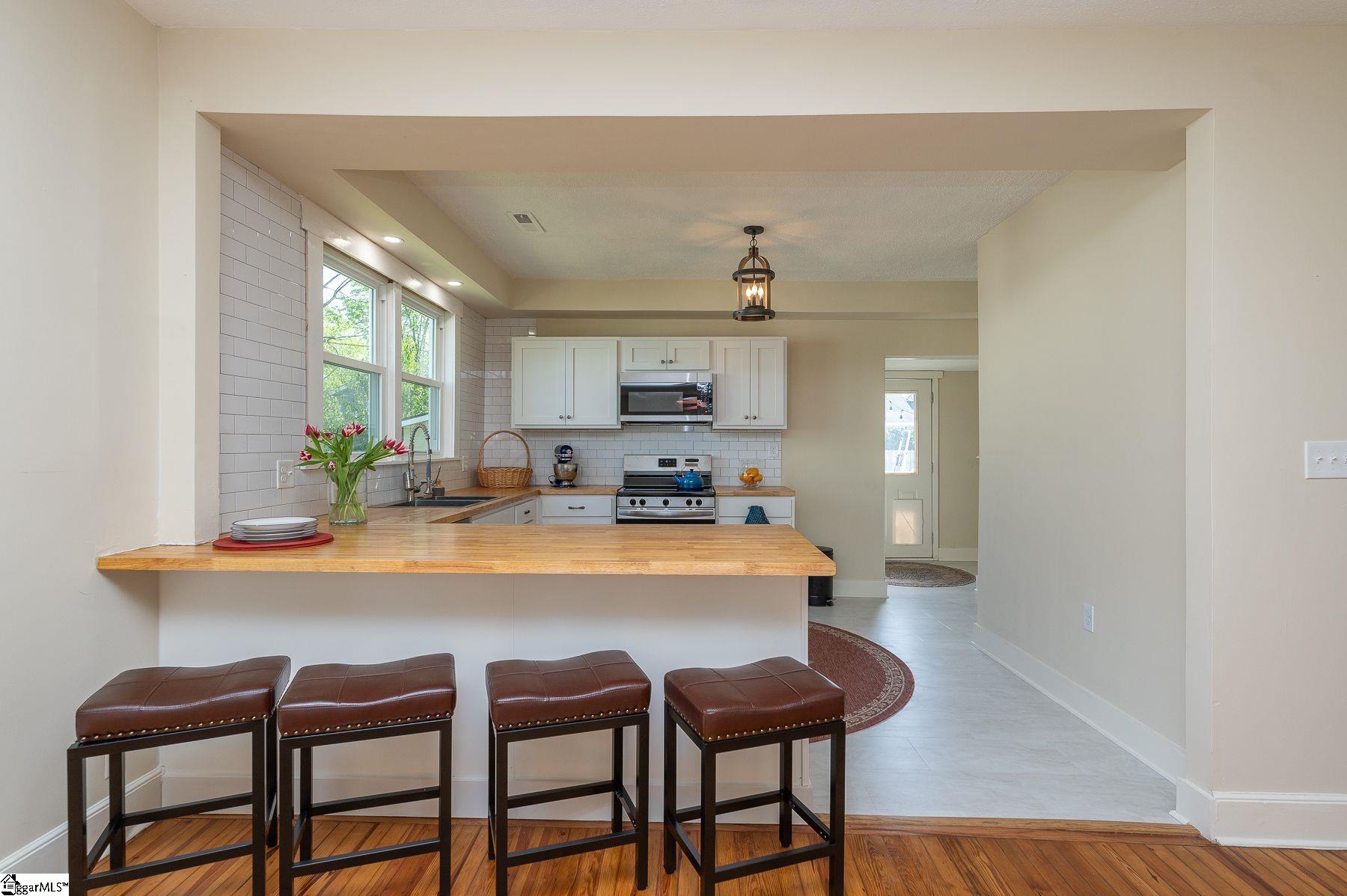 16 Saco Street Greenville, SC 29611 - Photo 6 of 29