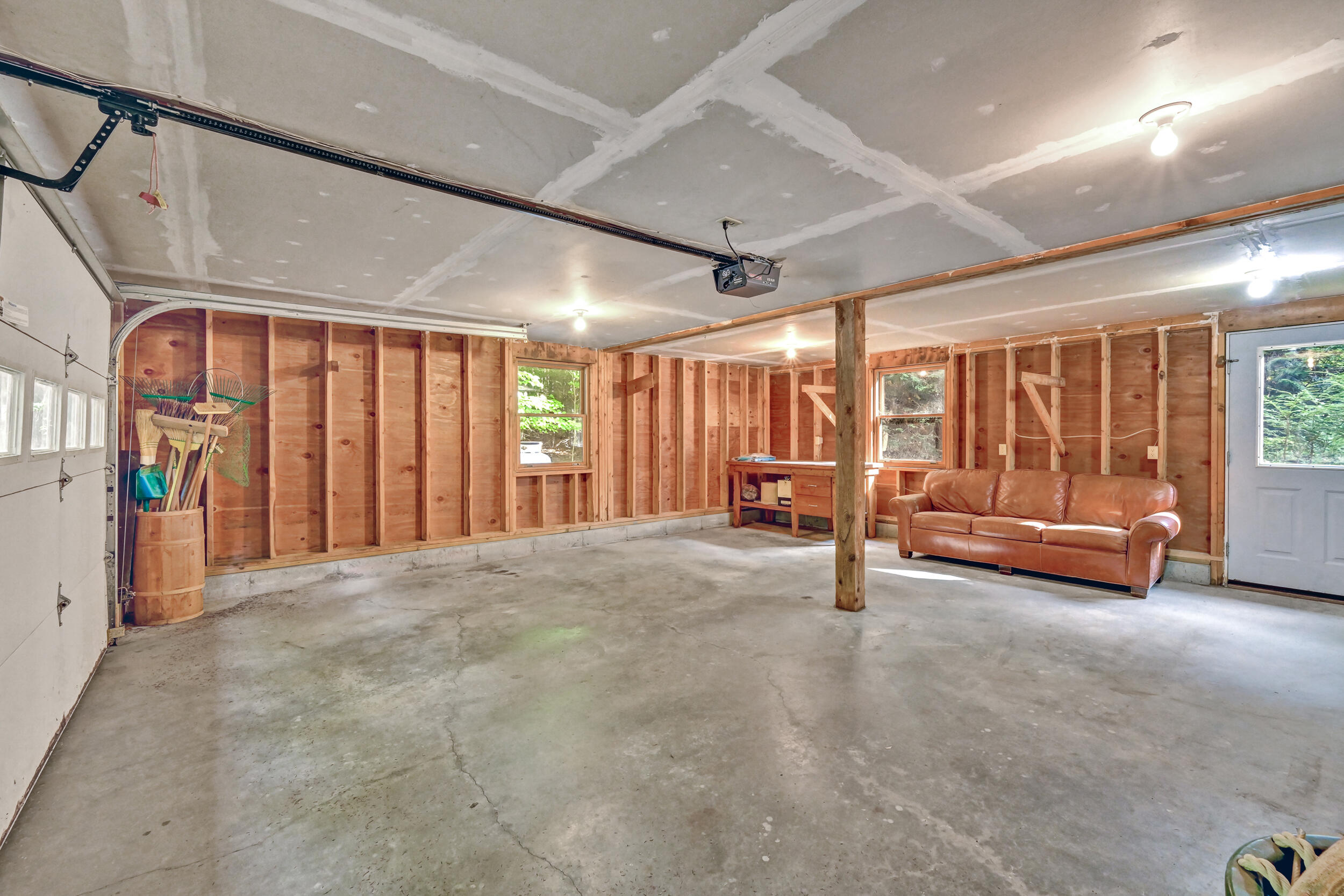195 Old Quarry Road Farmington, ME 04938 - Photo 30 of 46 garage