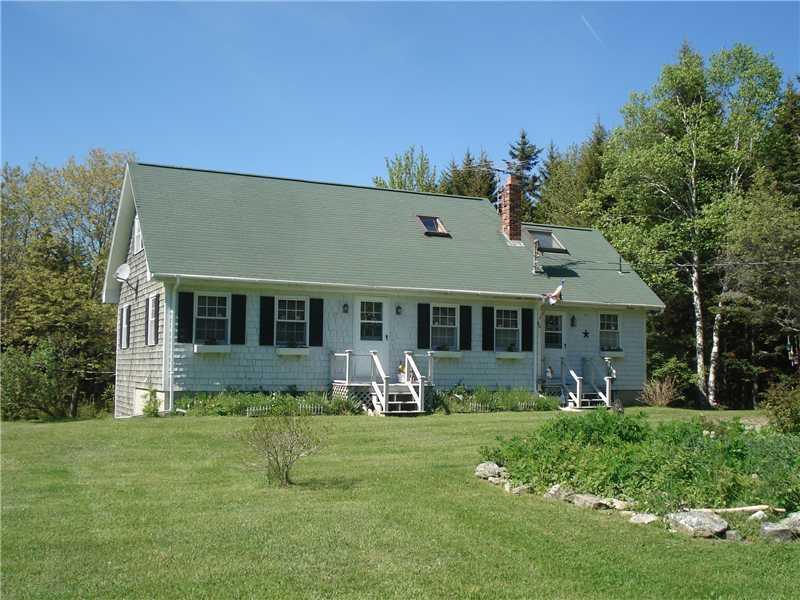 60 Nahanada Road New Harbor, ME 04554 - Photo 1 of 14 Exterior Front.
