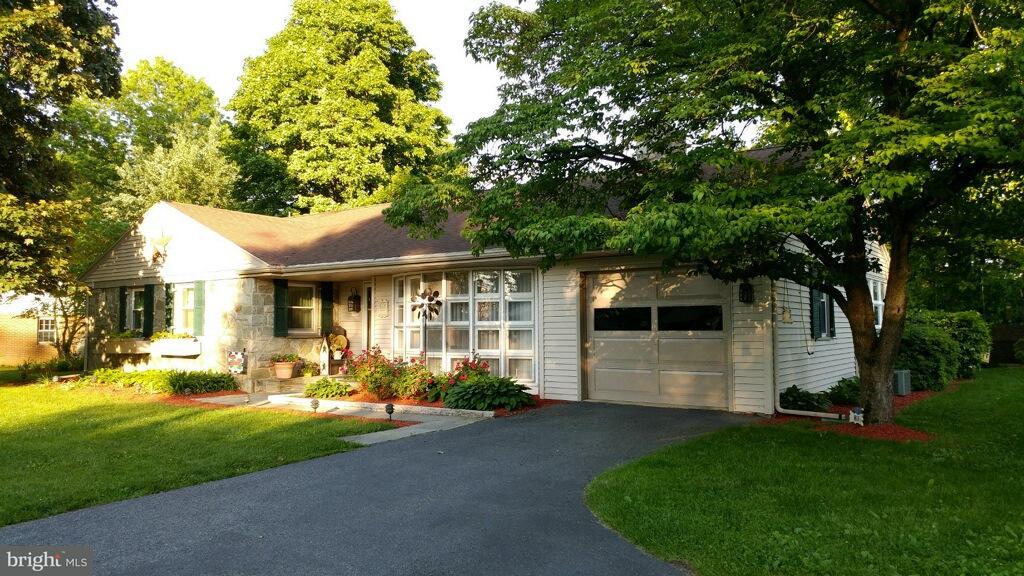 140 Owl Hill Road Lititz, PA 17543 - Photo 2 of 68