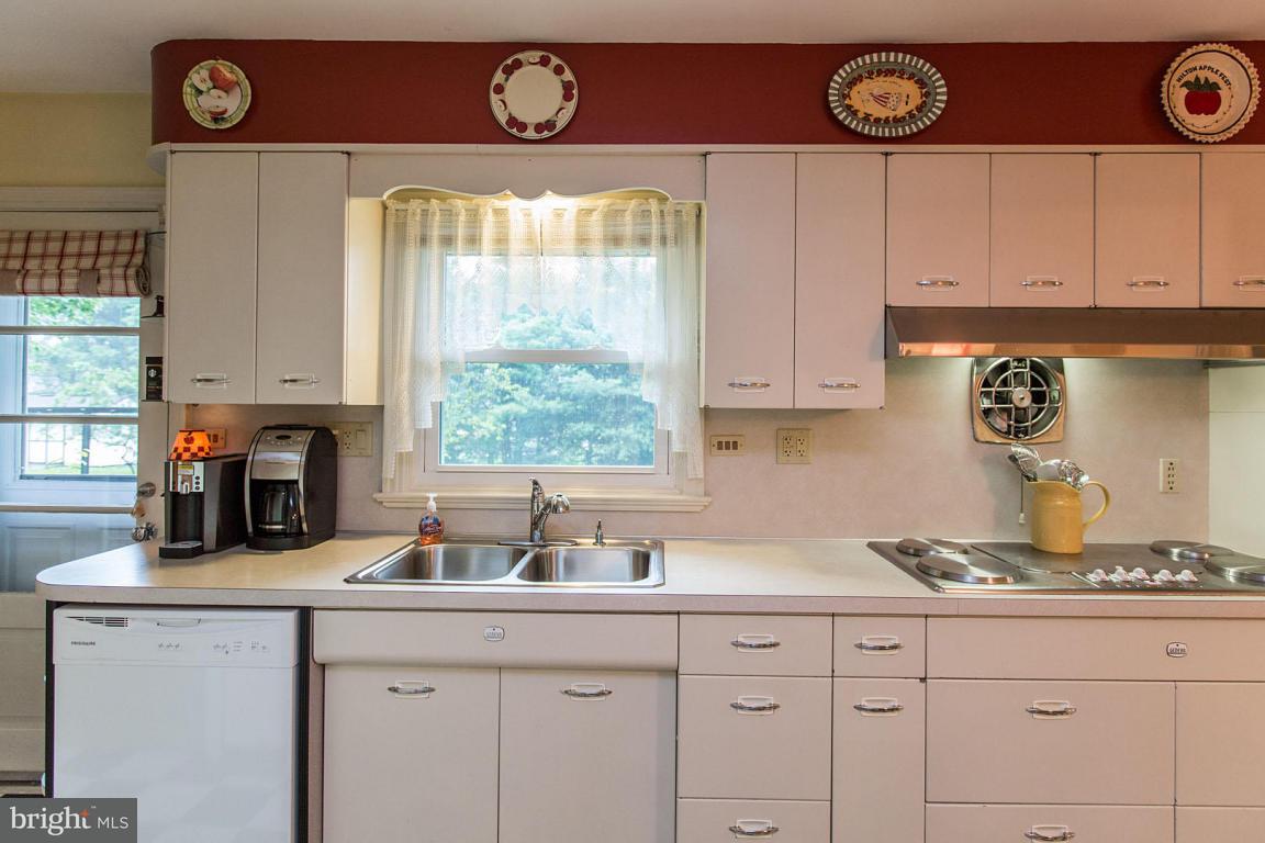 140 Owl Hill Road Lititz, PA 17543 - Photo 15 of 68