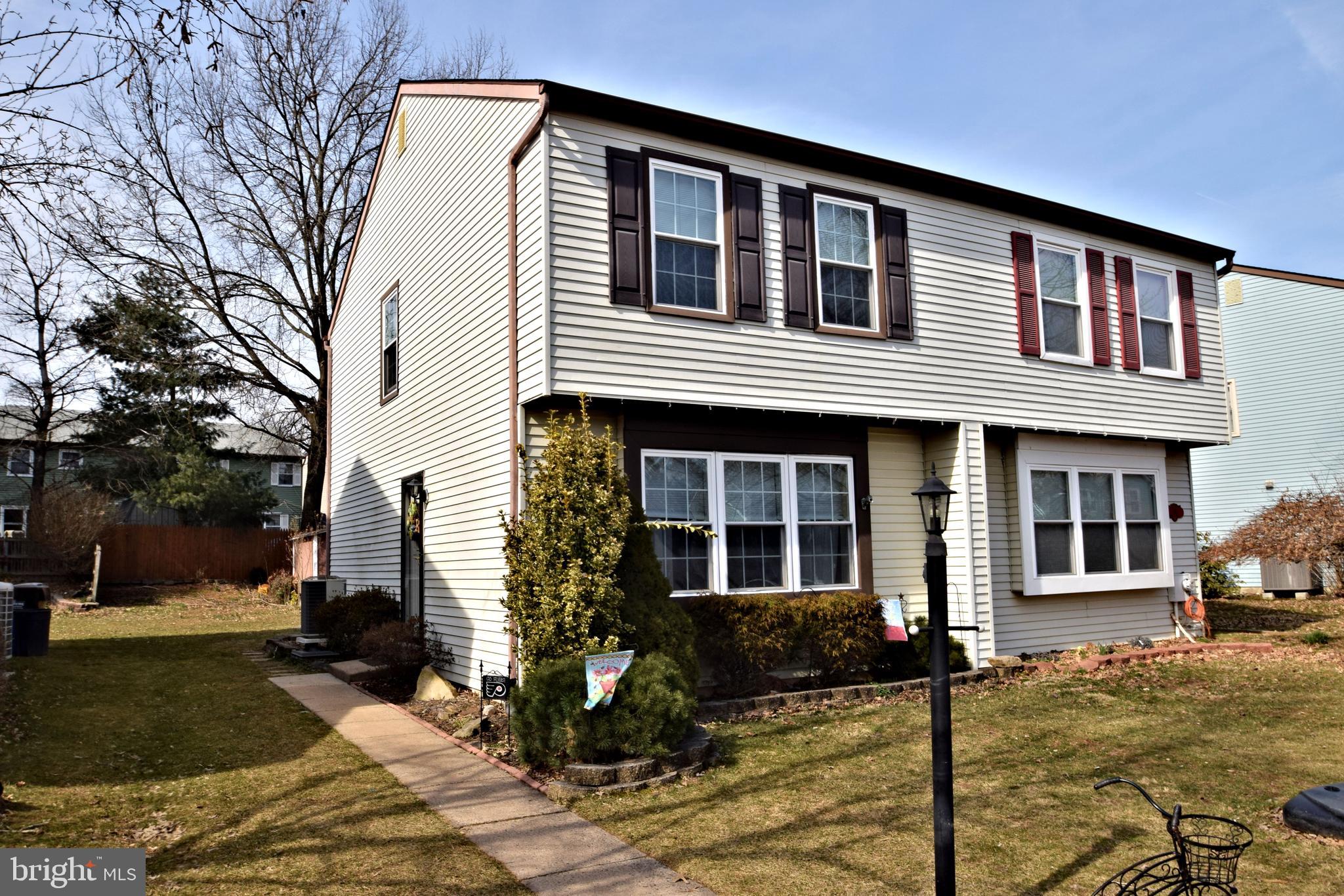 17 School Road Horsham, PA 19044 - Photo 1 of 25 Gallery Image 1