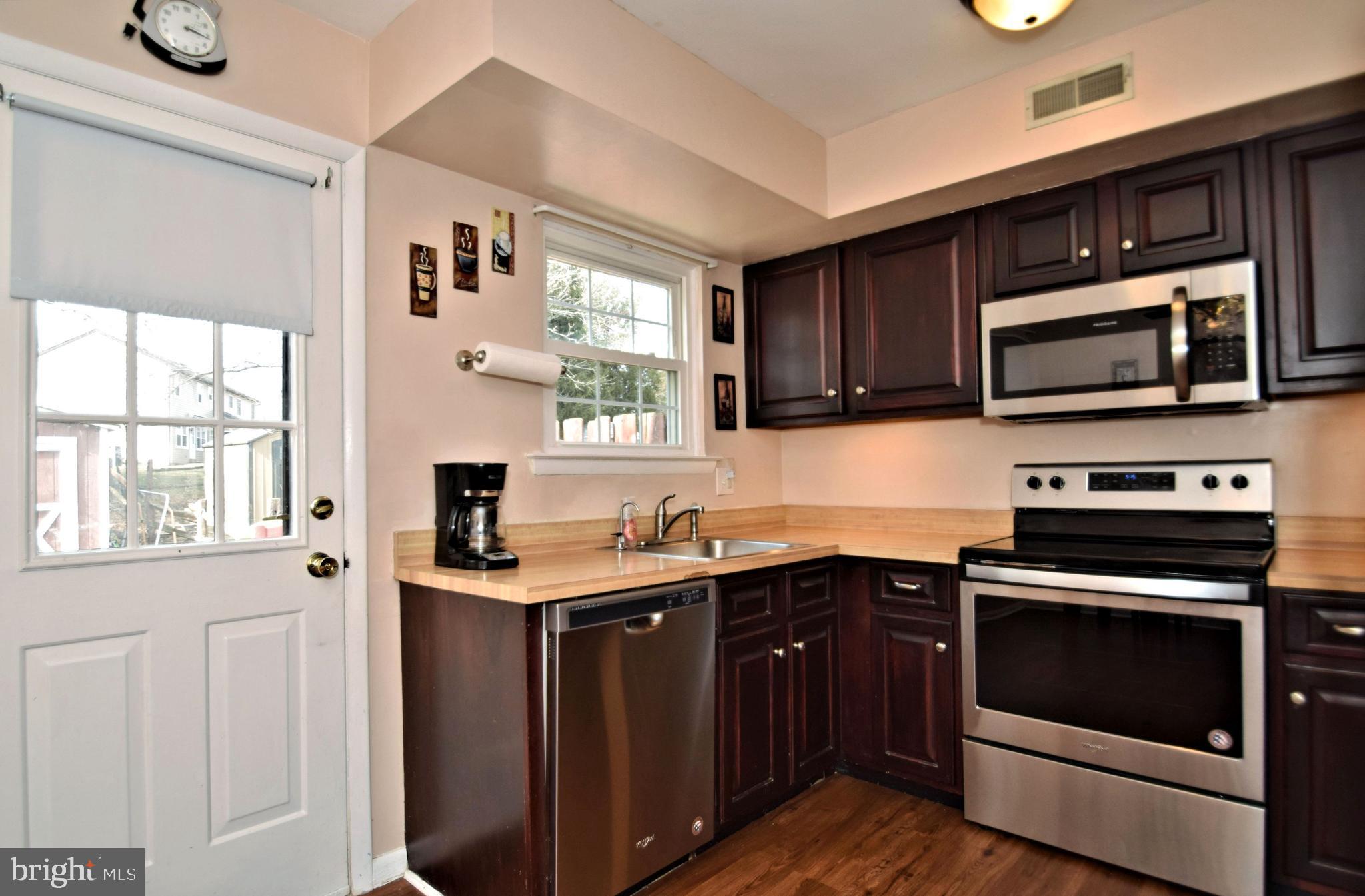 17 School Road Horsham, PA 19044 - Photo 8 of 25 Gallery Image 8